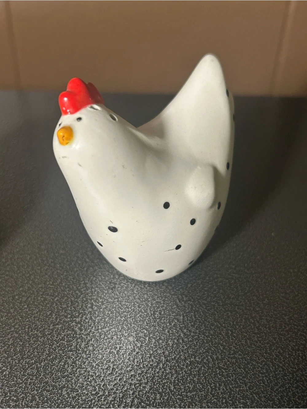 Decorative Polka Dot Ceramic Chicken Hen Salt and Pepper Shakers- Yellow & White